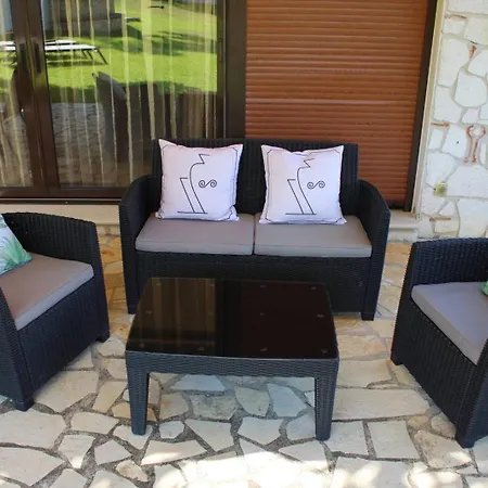 Holiday home The Olive House 2